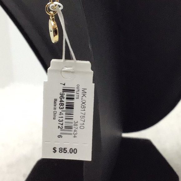 NWT - Michael Kors Women's Gold Pendant Necklace - Picture 4 of 4